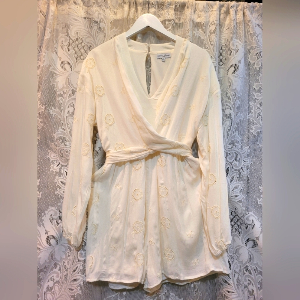 Koko + Mason Womens Sz L Off-White Embroidered Eyelet Long Sleeve Romper